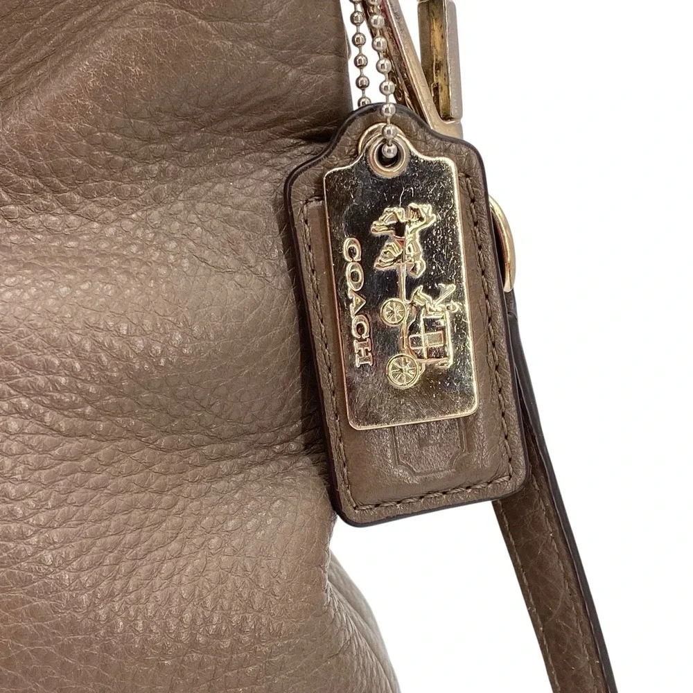 Coach Madison Hobo Shoulder Bag Taupe Pebbled Leather Double Compartment 27858‎ - Picture 2 of 16